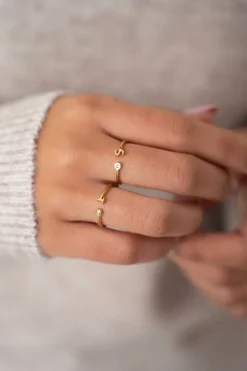 My Jewellery Bague Initiale Avec Pierre Outlet
