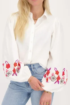 My Jewellery Chemise he à Fleurs Roses Perlées Blanc Hot