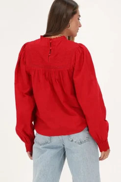 My Jewellery Haut Avec Rubans Et Broderies Rouge Hot