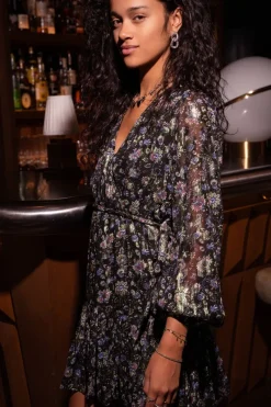 My Jewellery Robe En Jacquard Noir Avec Imprimé Doré Online