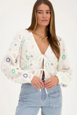 My Jewellery Top Blanc Avec Nœuds Et Broderies Multicolores Sale