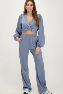 My Jewellery Top En Satin Avec Bouton Bleu Fashion