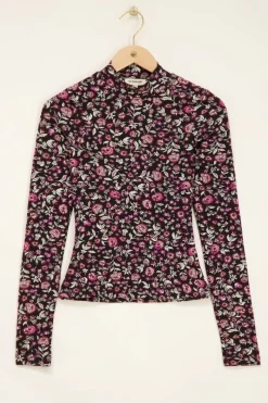 My Jewellery Top Noir à Col Roulé Et Imprimé à Fleurs Rouges Sale