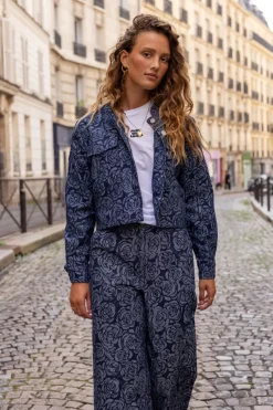 My Jewellery Veste En Jean Bleu Avec Des Roses Sale