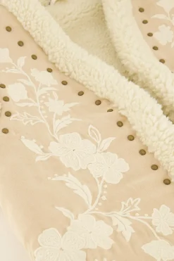 My Jewellery Veste Sans Manches En Teddy Et Broderies Beige Hot