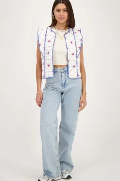 My Jewellery Veste Sans Manches Blanche Avec Broderies Bleues Et Roses Outlet